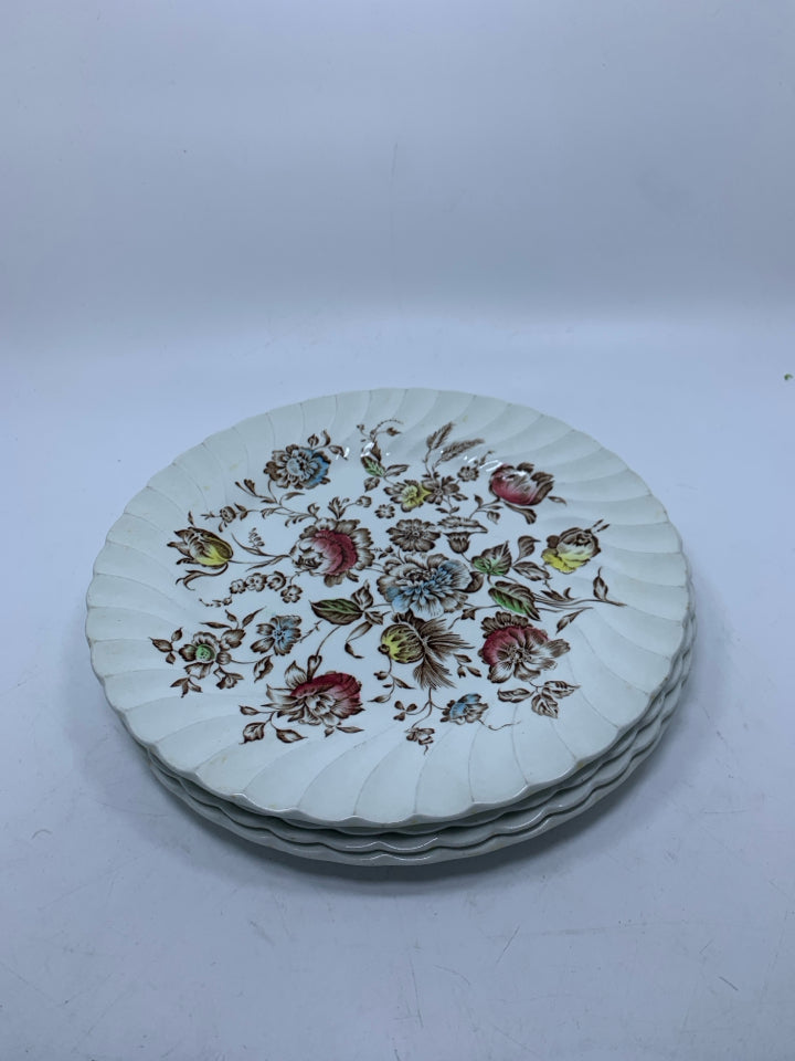 VTG 4 STRAFFORDSHIRE BOUQUET PATTERN DINNER PLATES.
