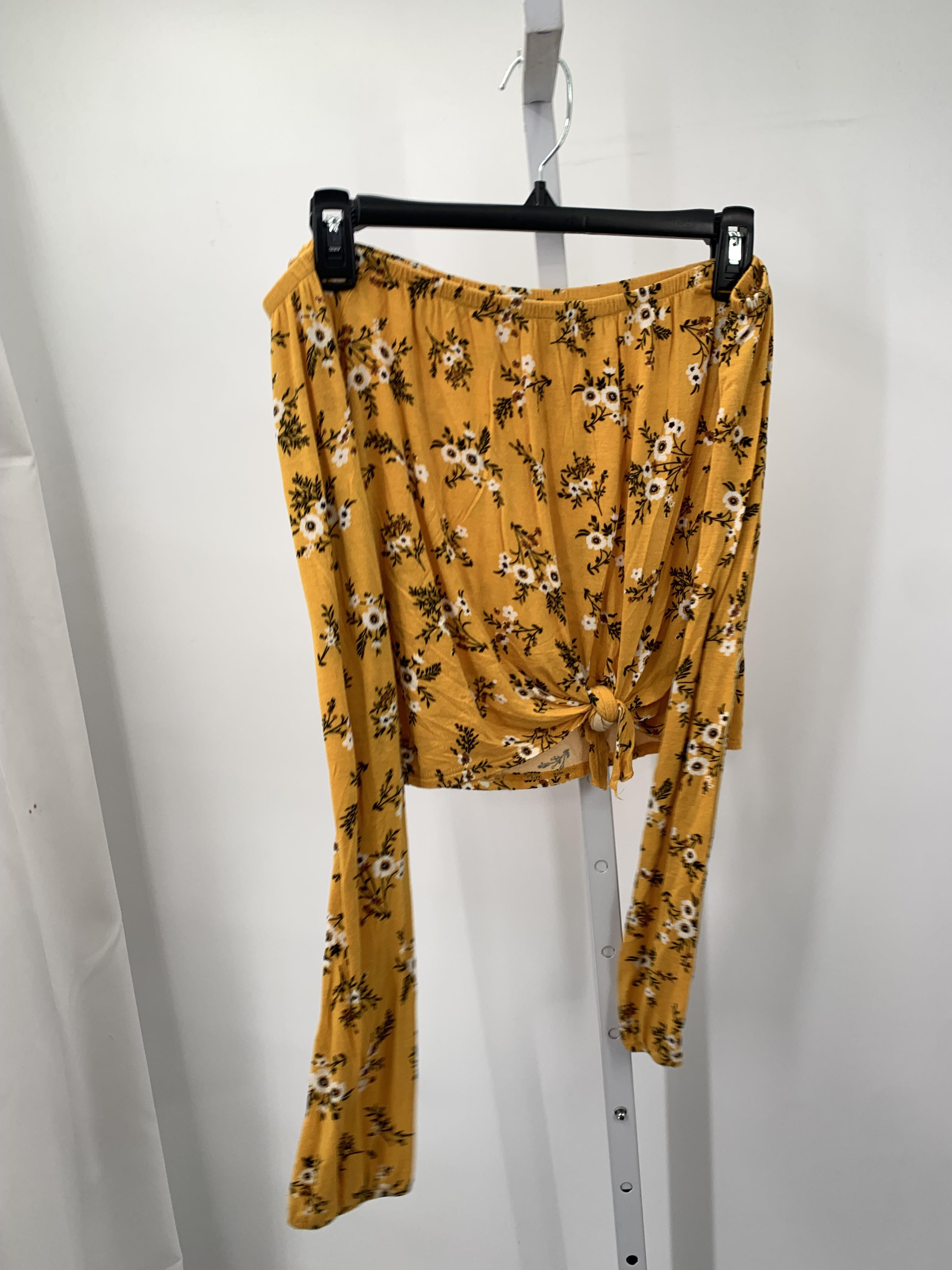 Size Large Juniors Long Sleeve Shirt