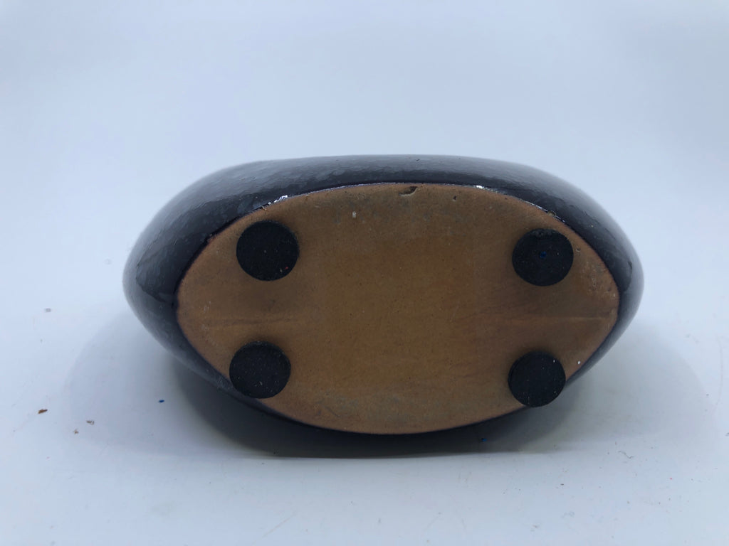 BUD VASE GREEN/BLACK TEXTURED STYLE CIRCLE HOLE.