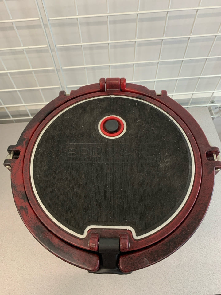 MAROON BRUMATE BACKTAP W/NIP ACCESSORIES.