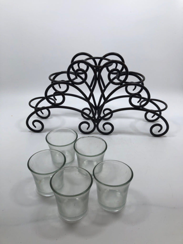 5 SECTION METAL CANDLE HOLDER.