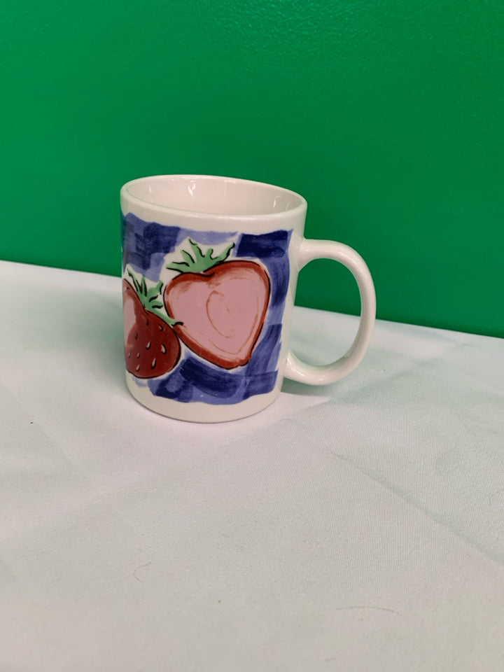 WHITE STRAWBERRY MUG.