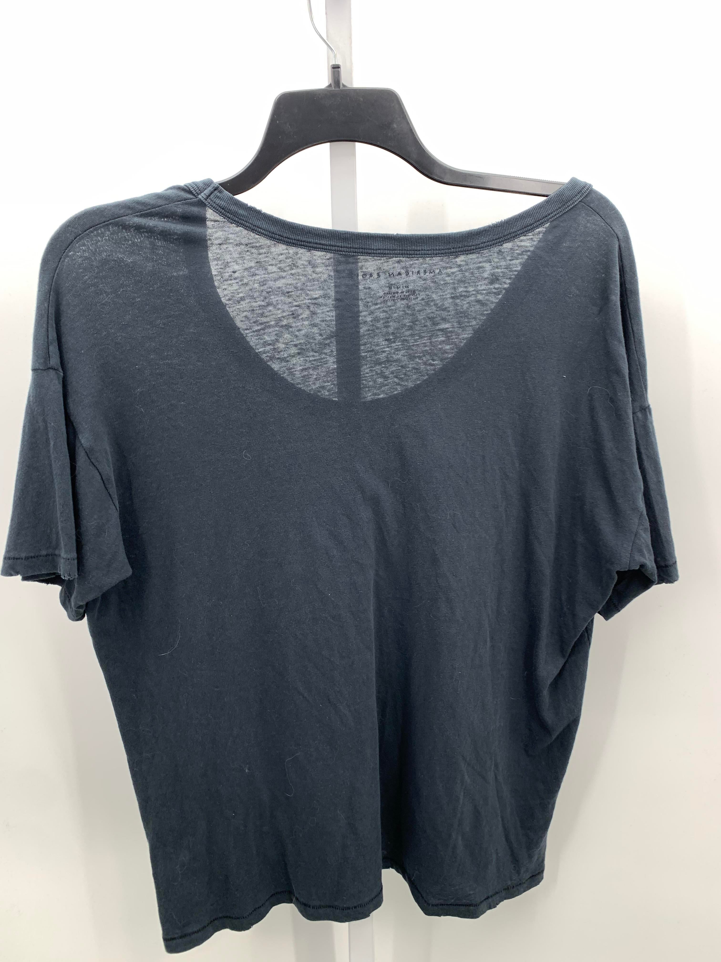 American Eagle Size Medium Juniors Short Sleeve Shirt