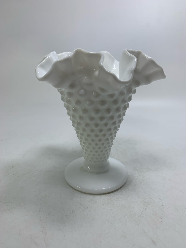 MILK GLASS HOBNAIL FOOTED VASE W/ RUFFLED EDGE.