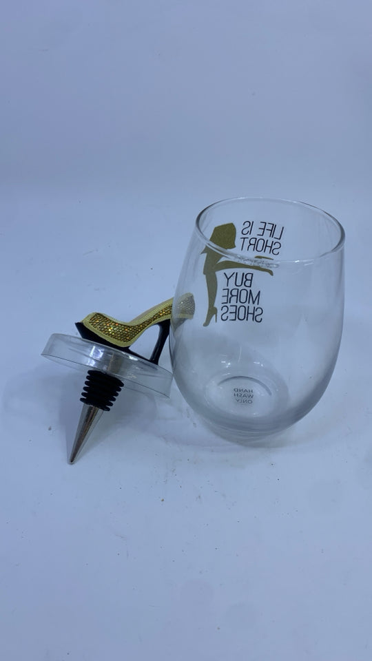 LIFE IS SHORT WINE CUP W/SHOE BOTTLE STOPPER.
