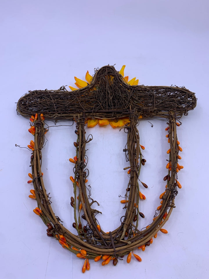TWIG ACORN WITH SUNFLOWER WALL HANGING.