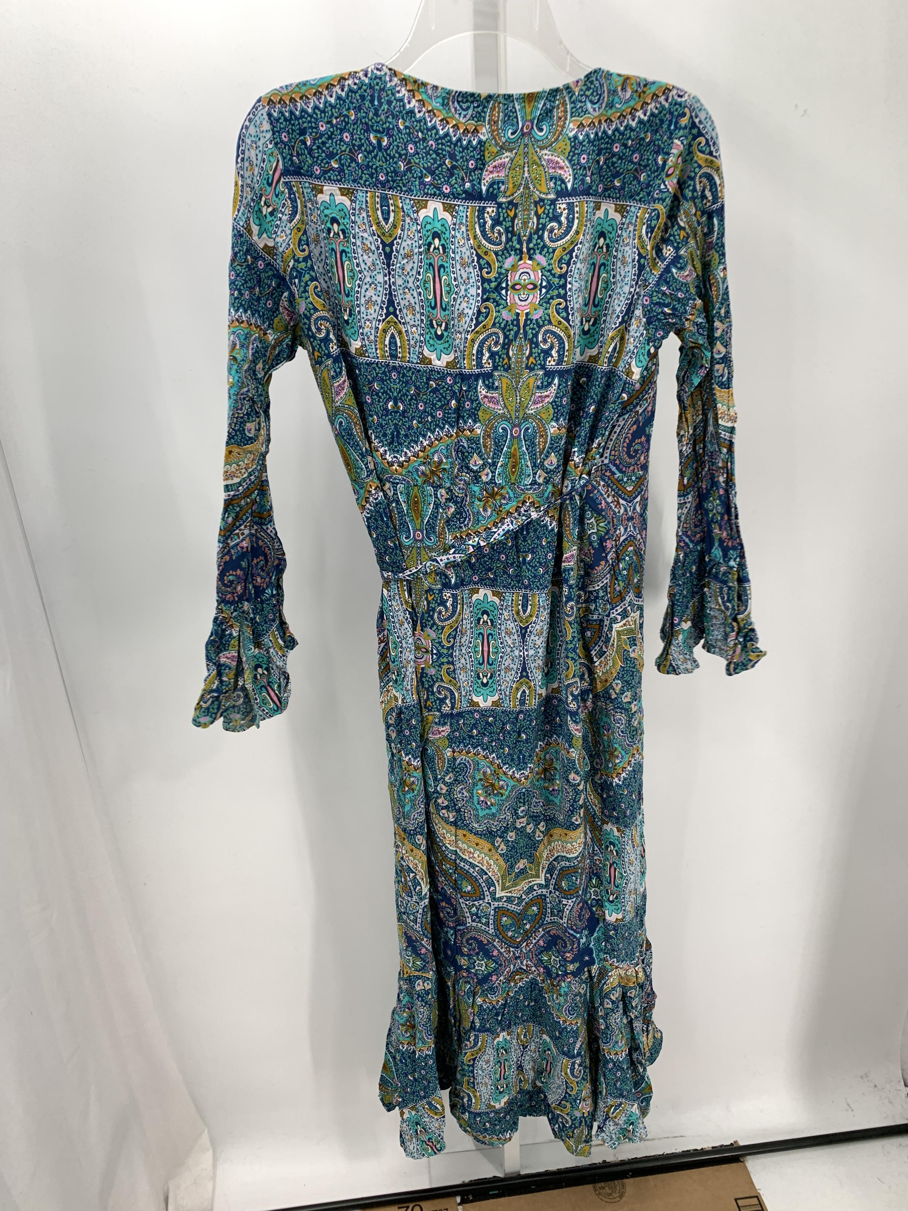 Size Large Misses Long Sleeve Dress