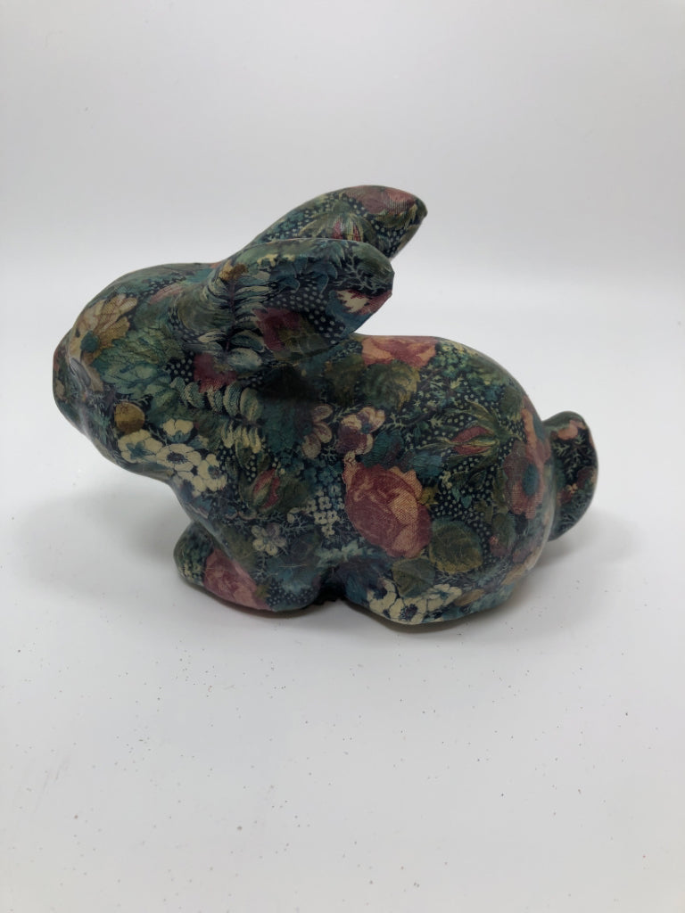 VTG DECOUPAGE BUNNY.