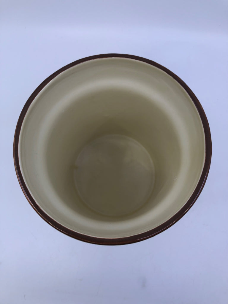 YELLOW FRUIT PAINTED UTENSIL CROCK.