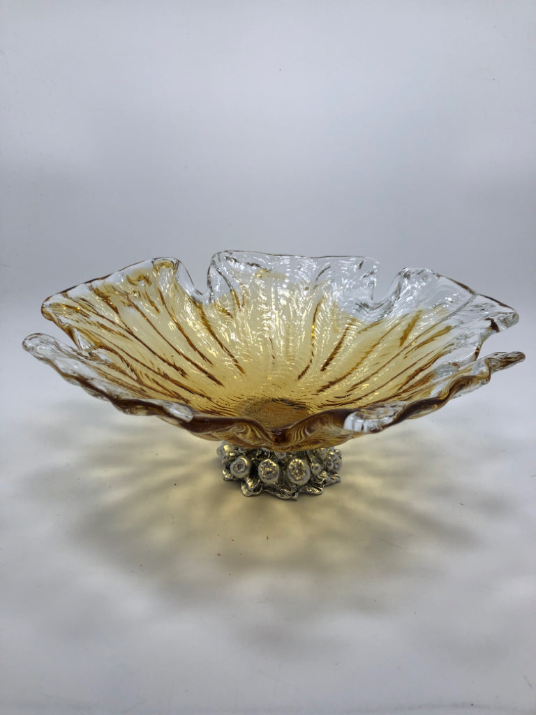 YELLOW STRETCH GLASS BOWL W/SILVER BASE.