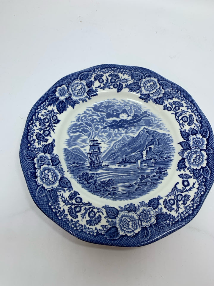 VTG LOCHS OF SCOTLAND BLUE/WHITE TRANSFERWARE PLATE.