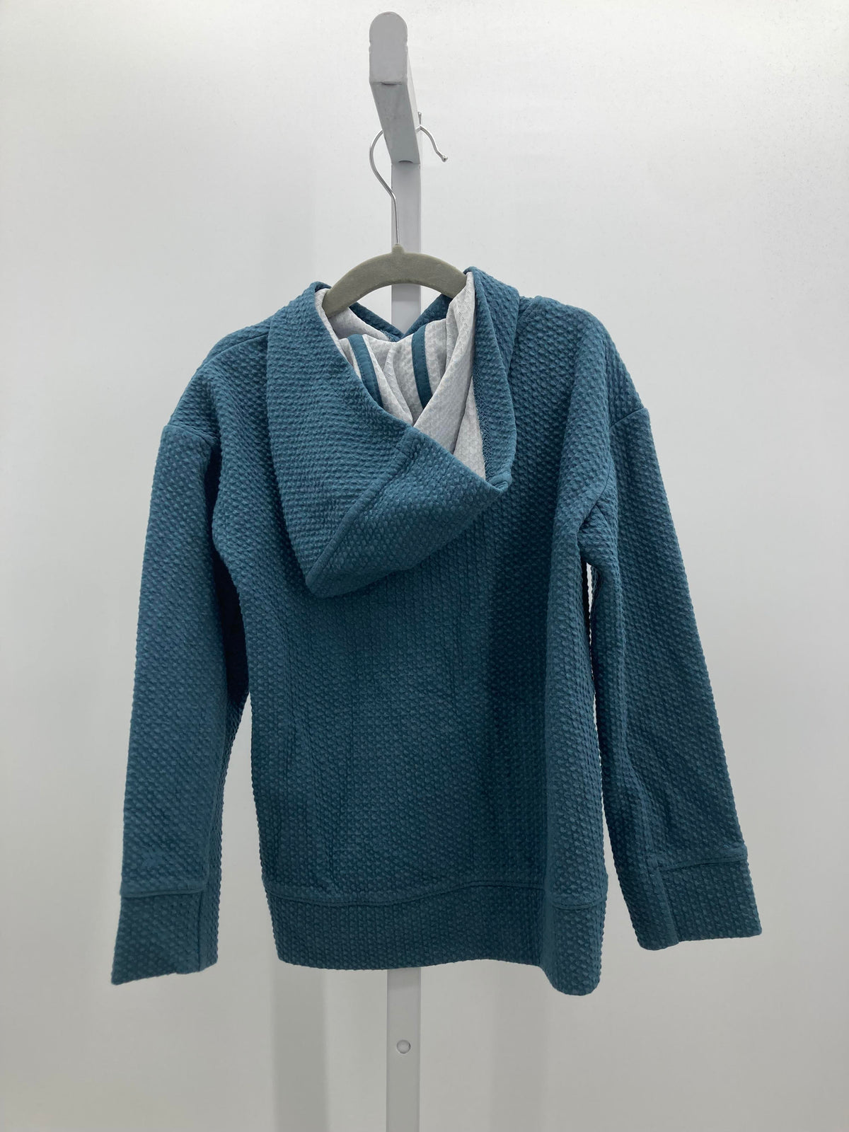 HOODED TEXTURED TOP
