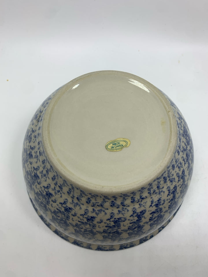 SM BLUE SPECKLED CERAMIC MIXING BOWL.