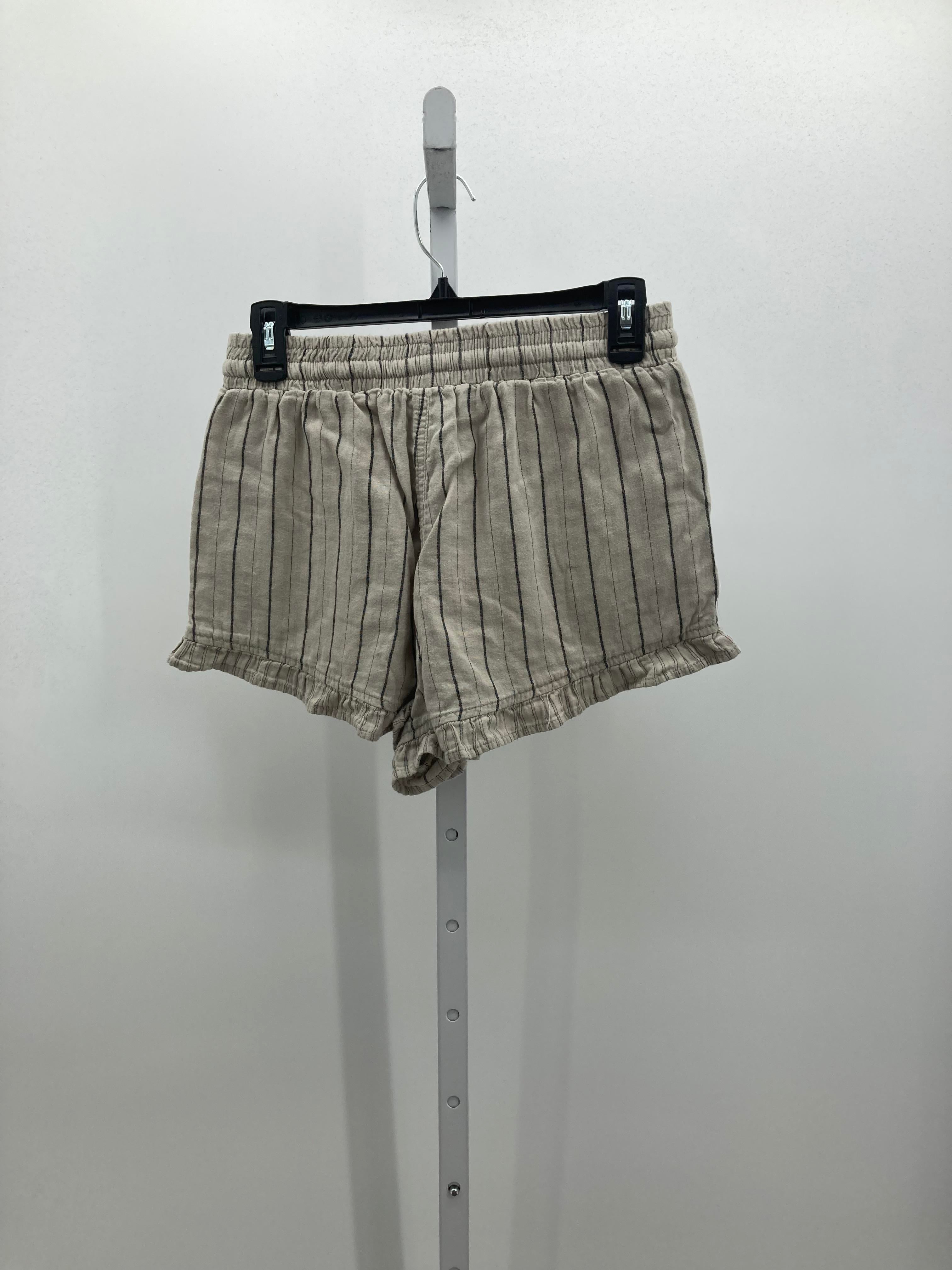 Size Medium Misses Shorts
