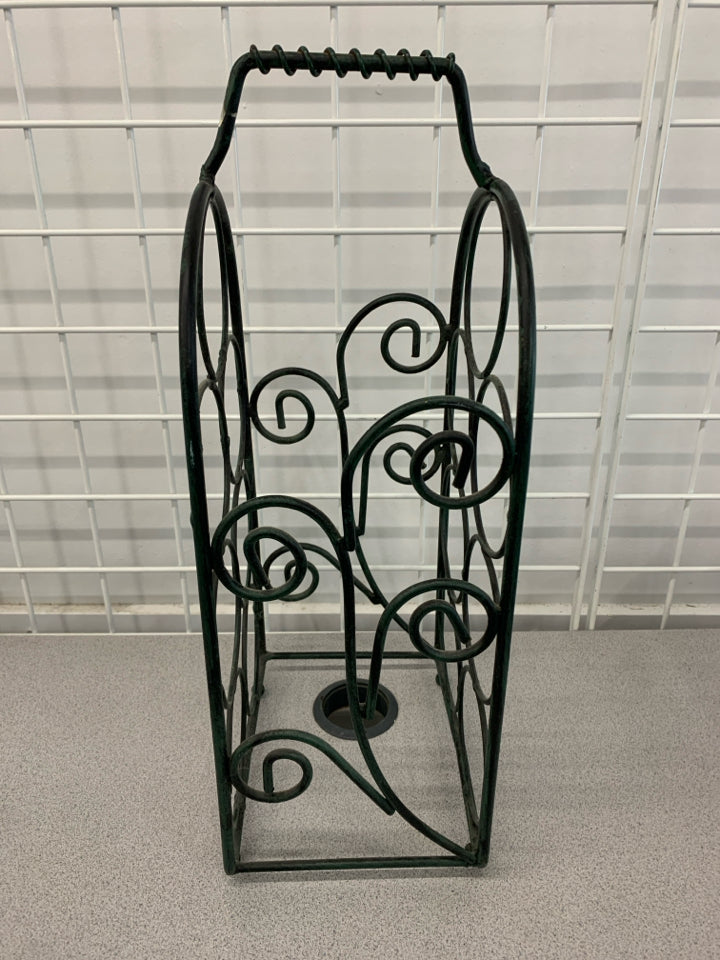 7 SECTION METAL DISTRESSED WINE HOLDER.