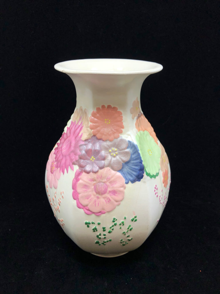METALLIC PAINTED FLORAL VASE.
