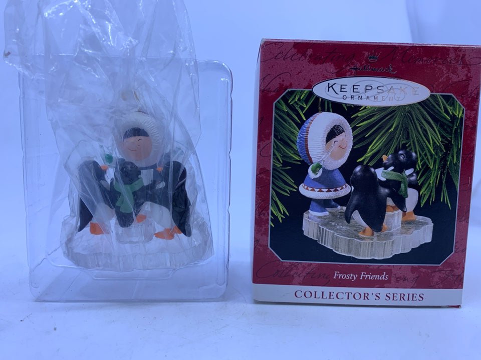 NIP PENGUIN W/CONDUCTOR ORNAMENT "FROSTY FRIENDS".