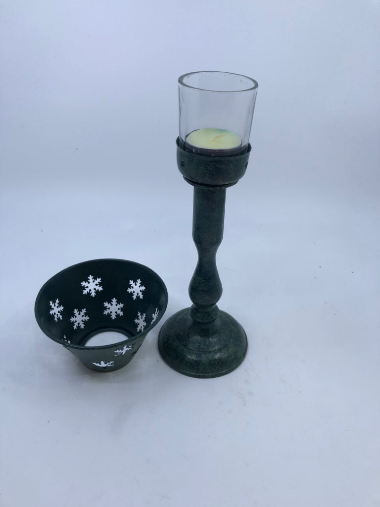 HEAVY METAL SNOWFLAKE TEA LIGHT HOLDER.