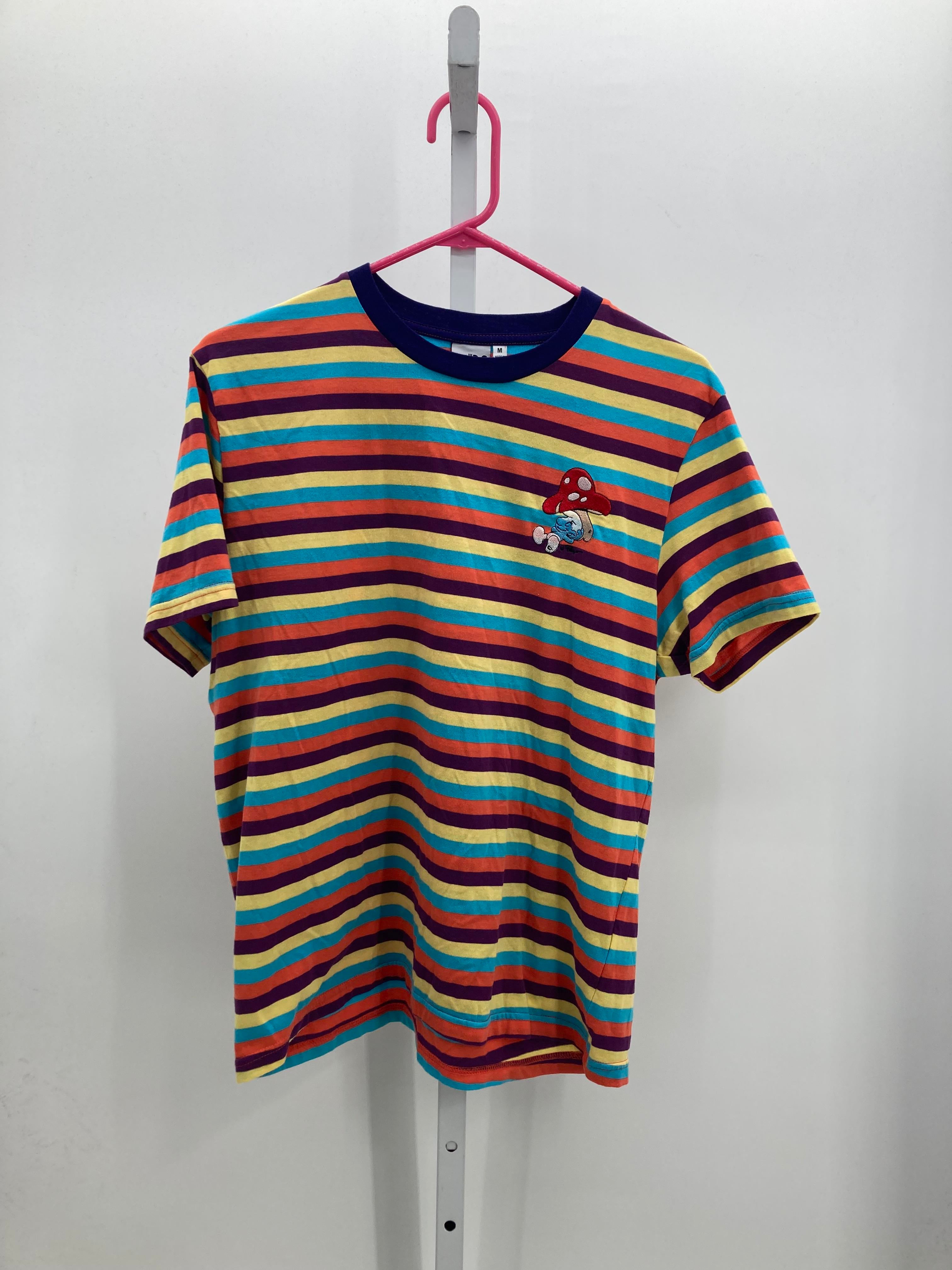 Size Medium Juniors Short Sleeve Shirt