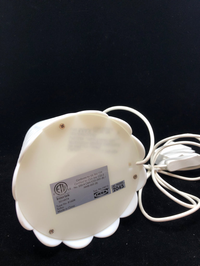 WHITE PLASTIC OWL LAMP.
