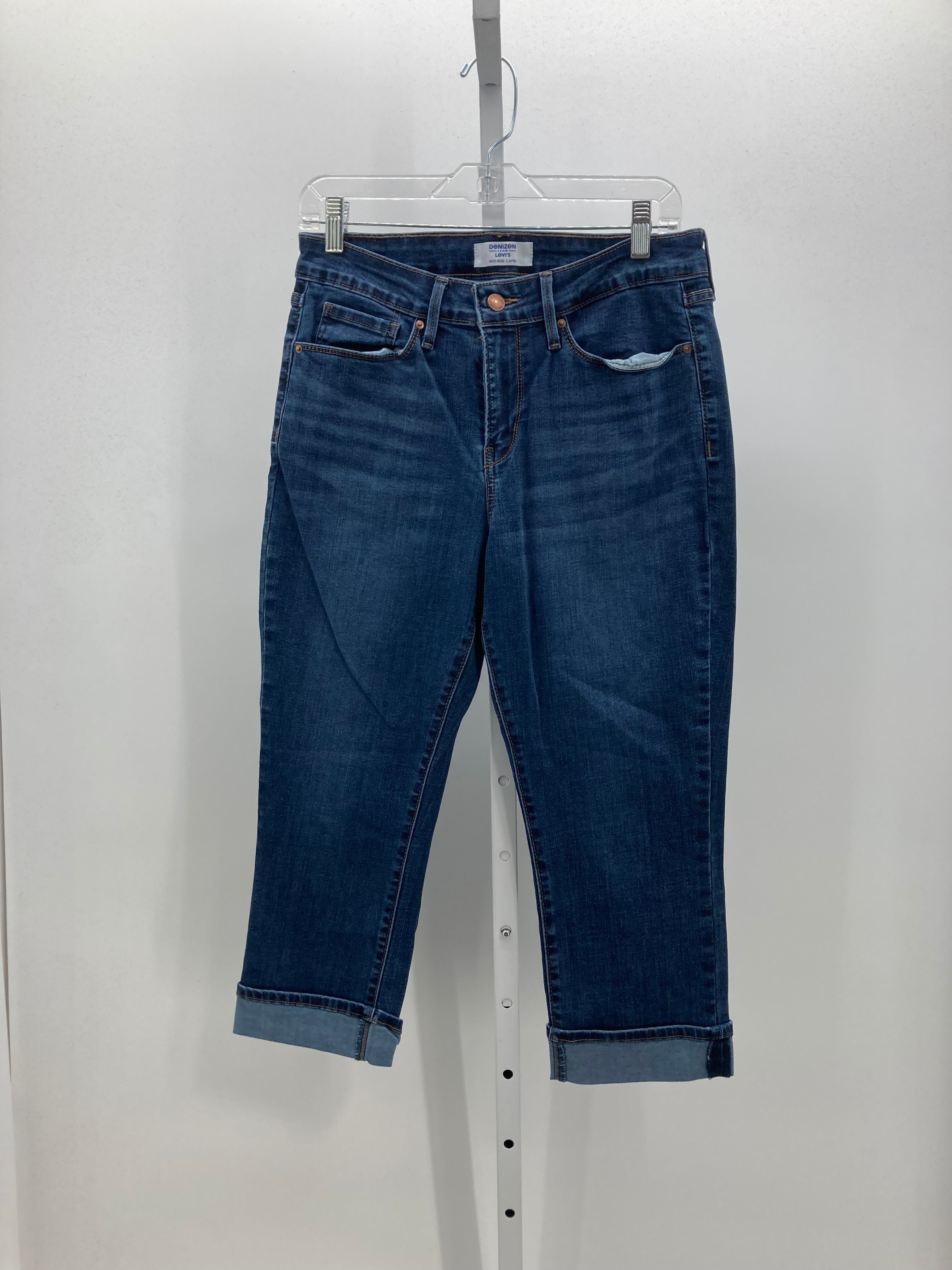 Levis Size 10 Misses Capri Pants