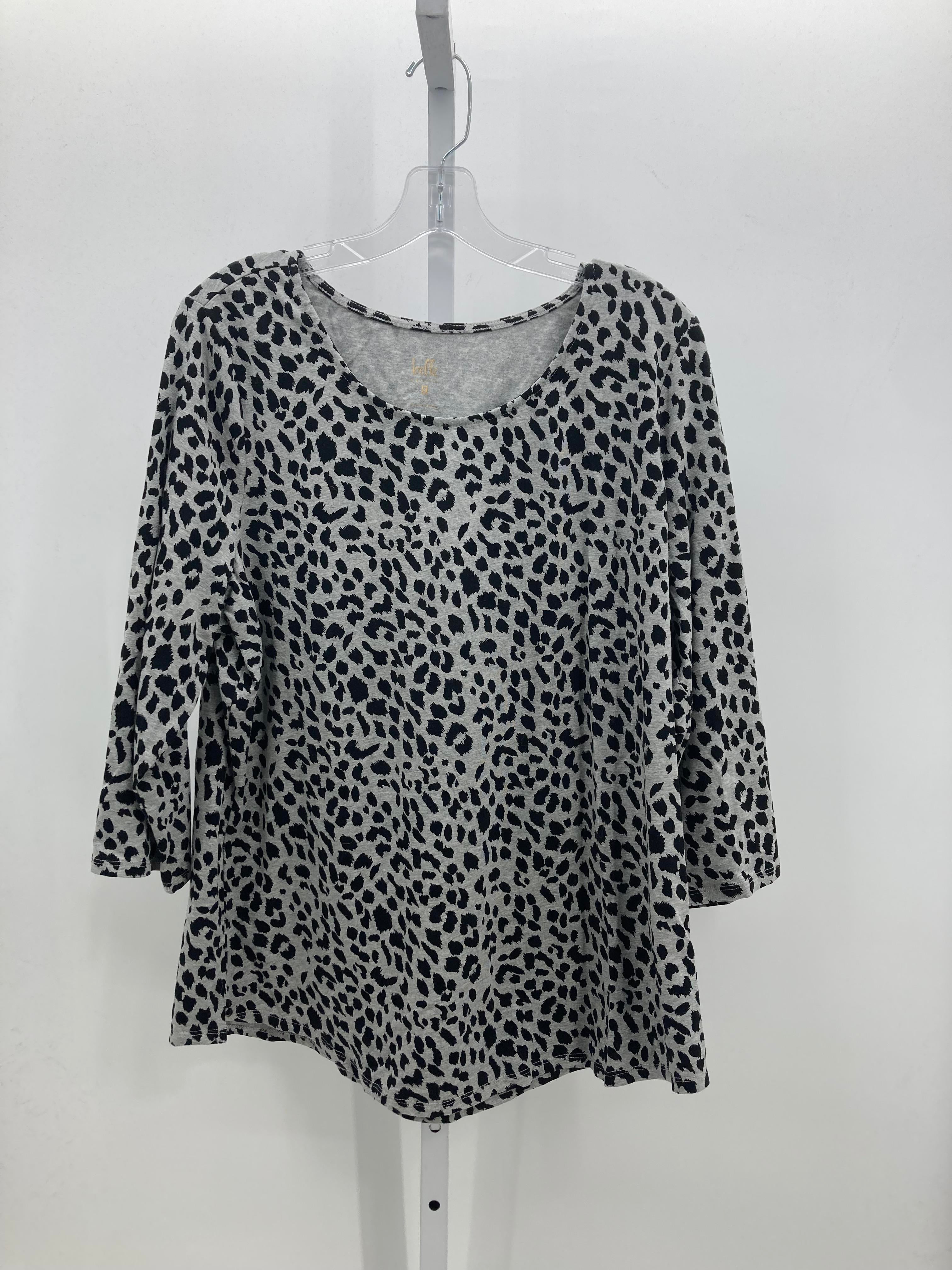 Size Large Misses 3/4 Sleeve Shirt