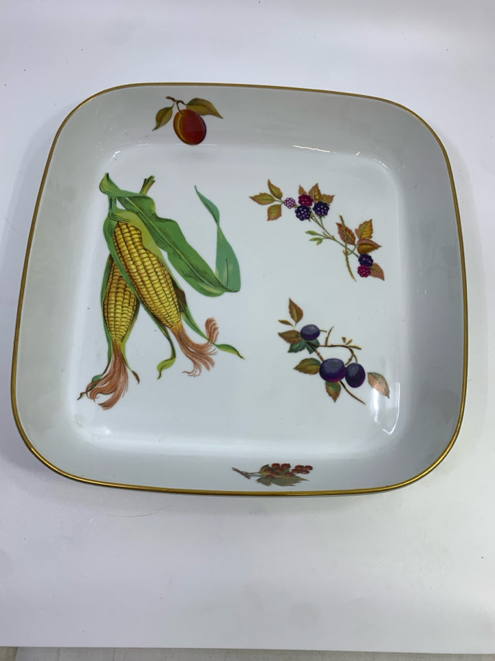 EVESHAM GOLD AND SQUARE BUFFET SERVING DISH.