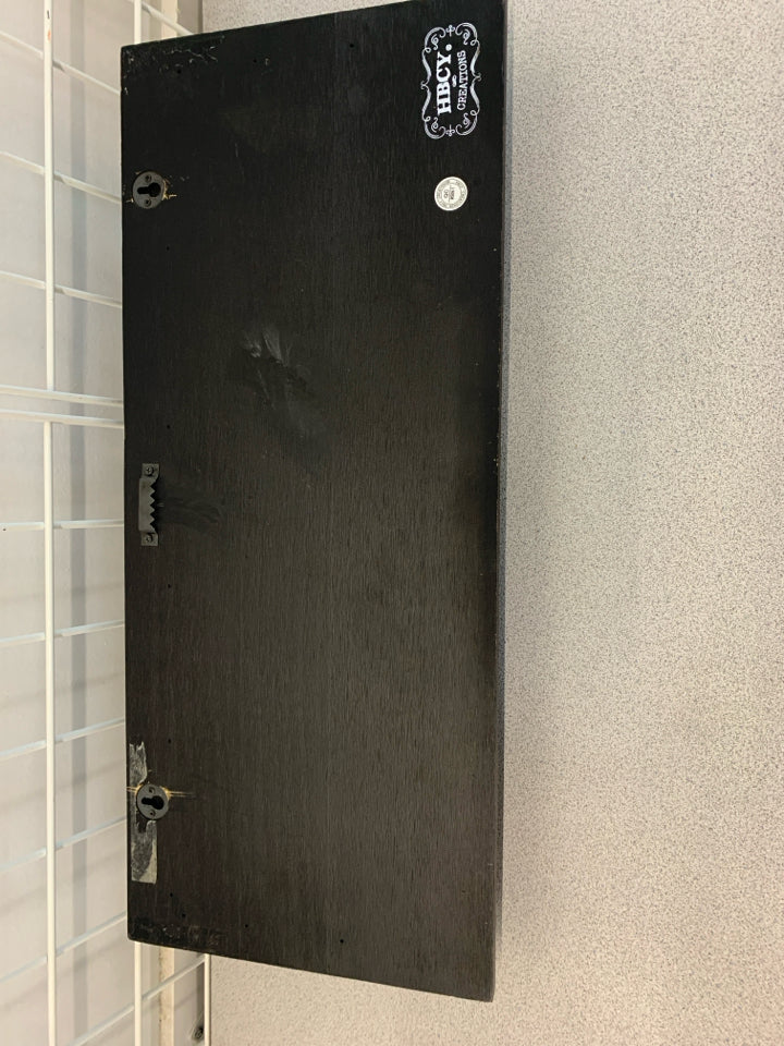 5-HOOK BLACK HANGING SHELF.
