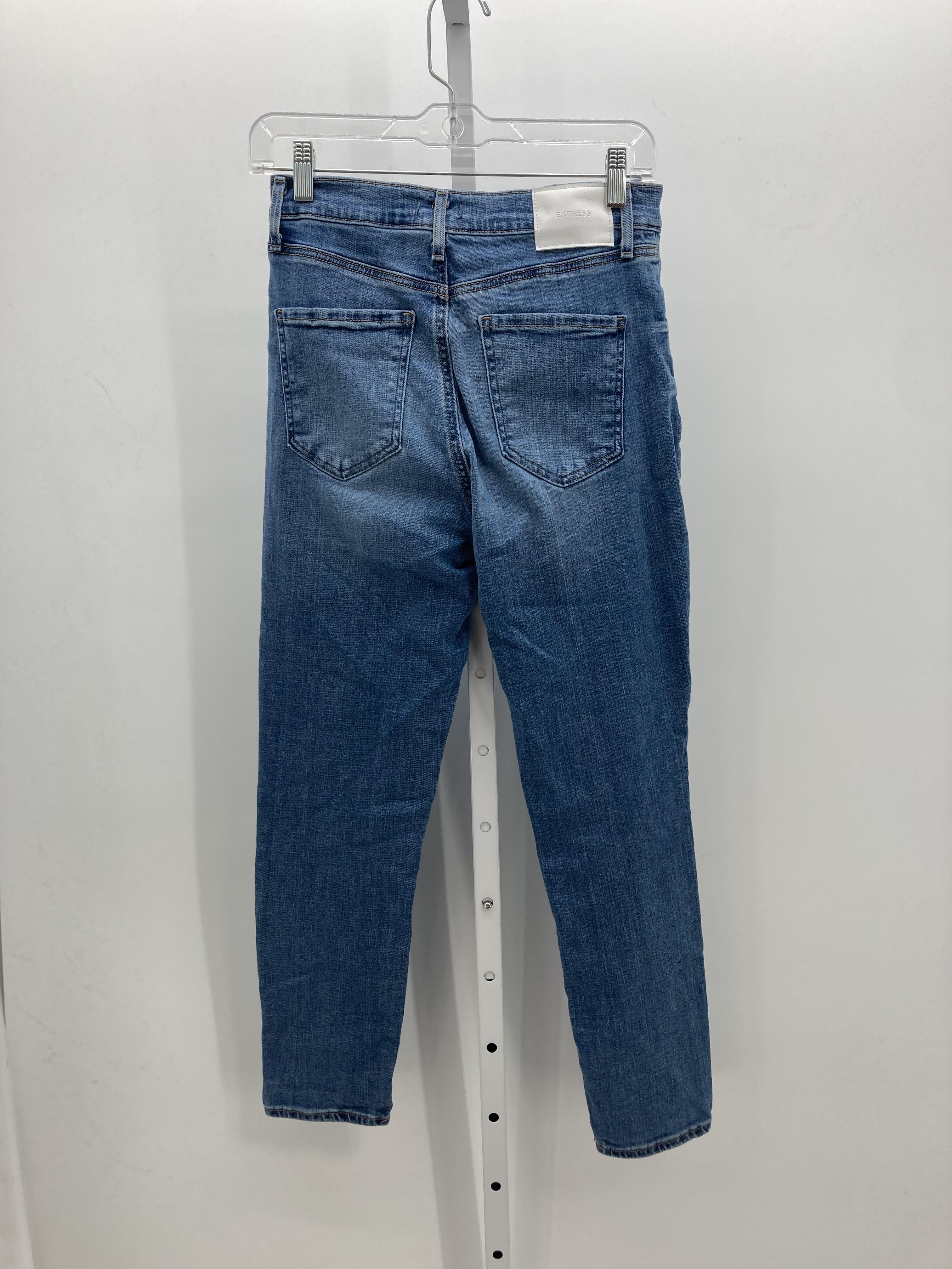 Express Size 4 Misses Cropped Jeans