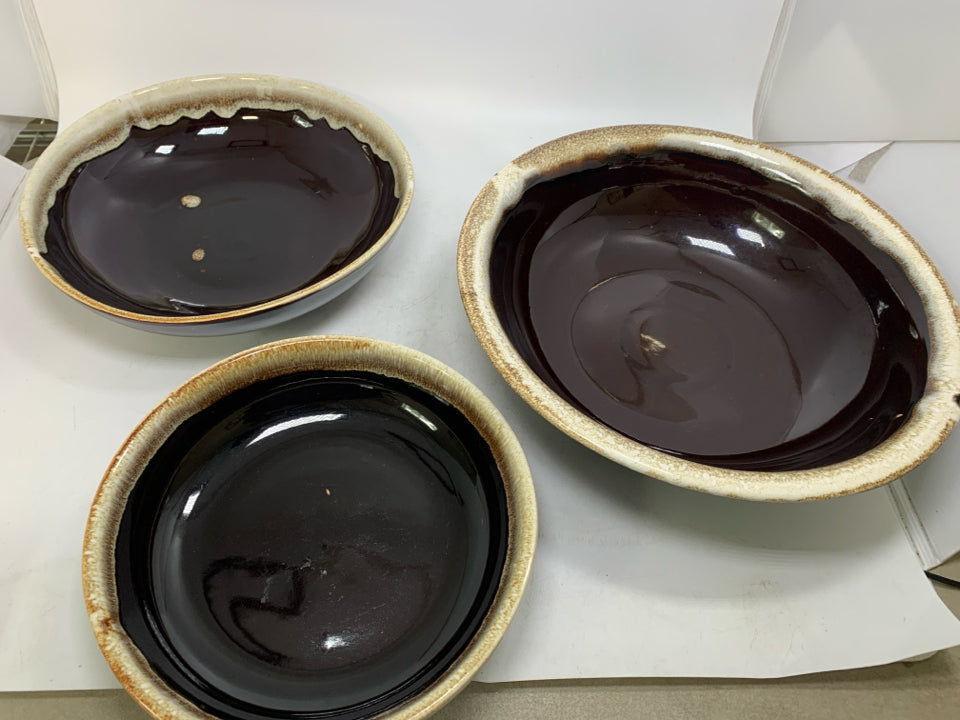 3 BROWN HEAVY NESTING BOWLS.