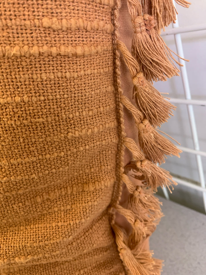 PINK BOHO PILLOW W/TASSELS.