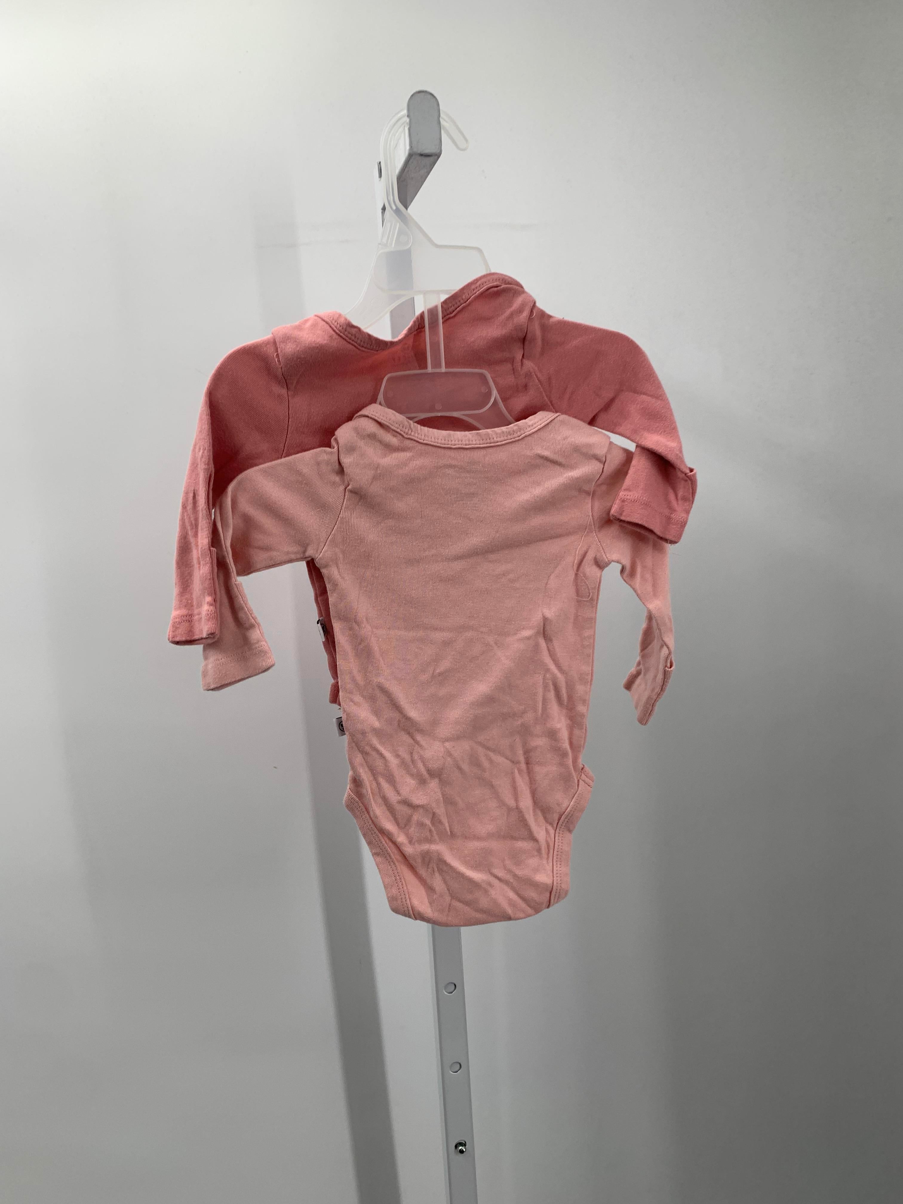 Size 0-3 months Girls 2 Pieces