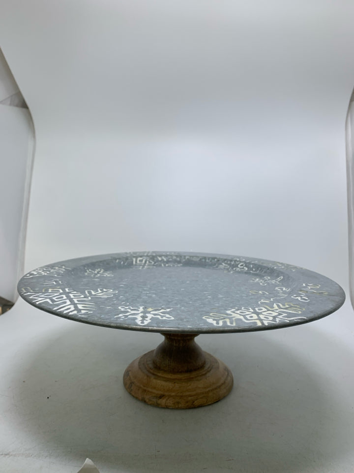 WOOD FOOTED GALVANIZED CAKE STAND W/ SNOWFLAKES.