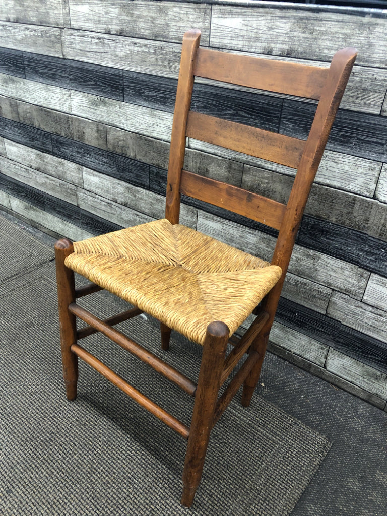 VTG WOOD ACCENT CHAIR W/WOVEN SEAT.