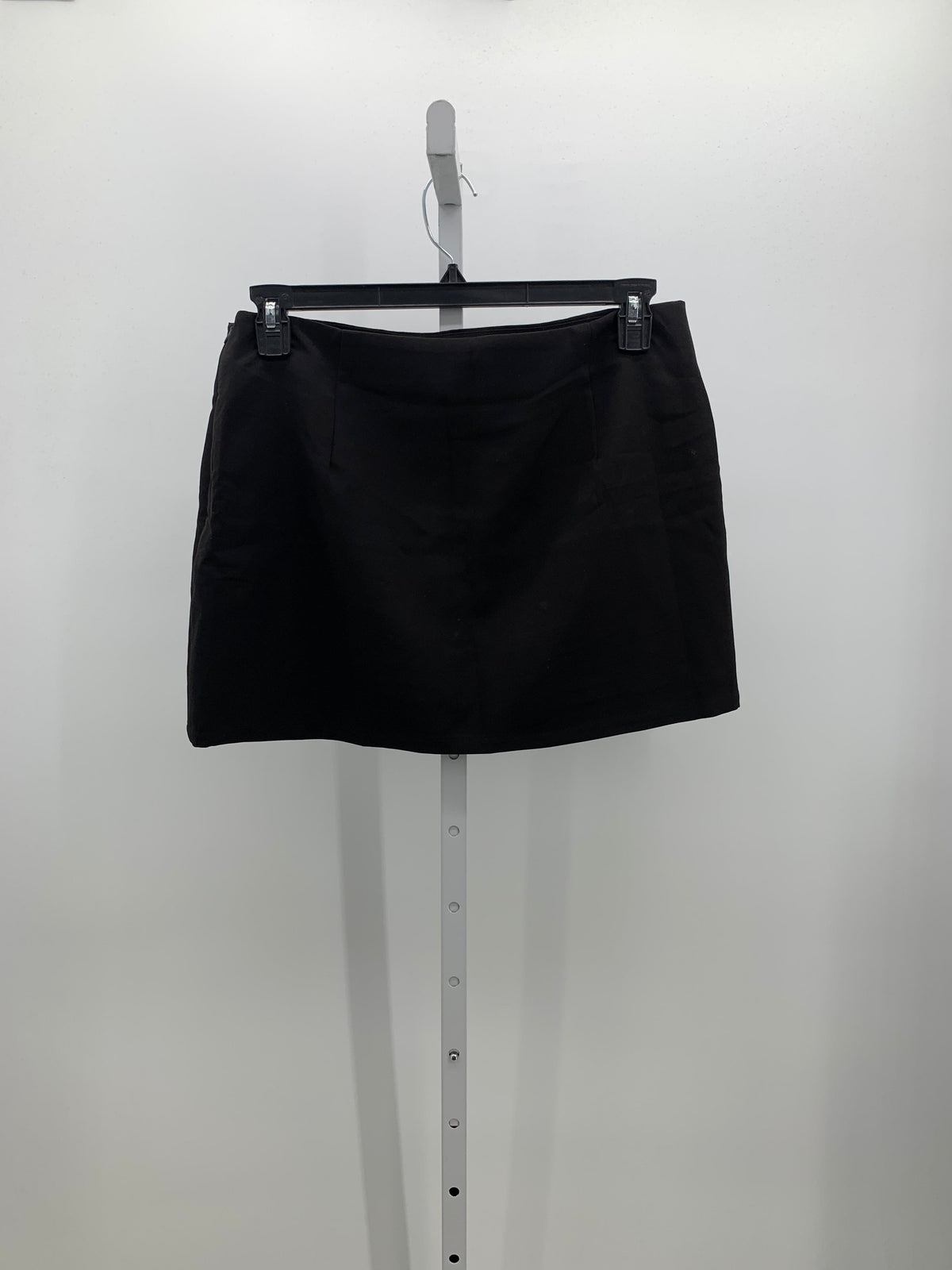 Size Extra Large Juniors Skirt