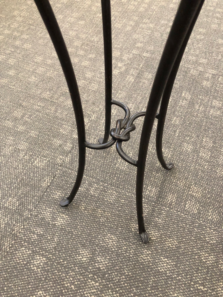 GLASS TOP PLANT STAND- METAL KNOT DESIGN.