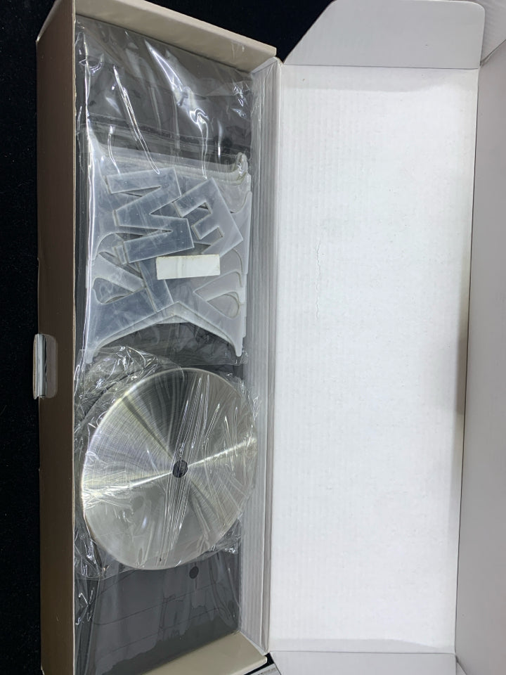 NIB DIY WALL CLOCK