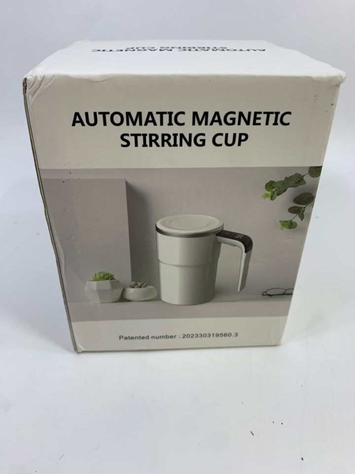 NIB AUTOMATIC MAGNETIC STIRRING CUP.