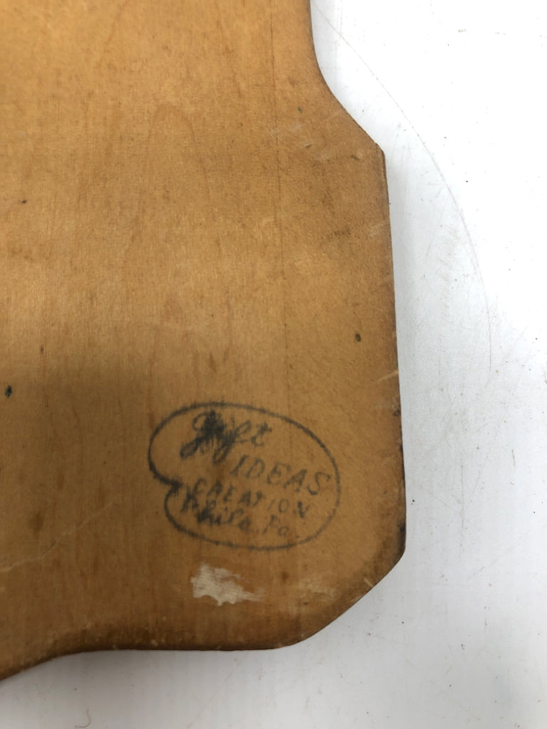 VTG MARES HEAD TAVERN WOOD SIGN.