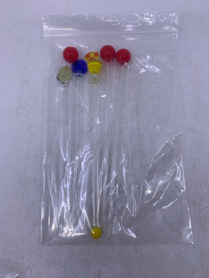 6 ASSORTED GLASS DRINK STIRERS IN BAG.