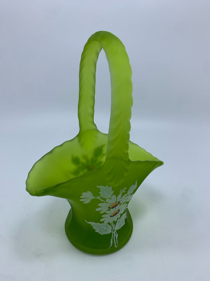 VTG GREEN MIST DAISY PAINTED GLASS BASKET.