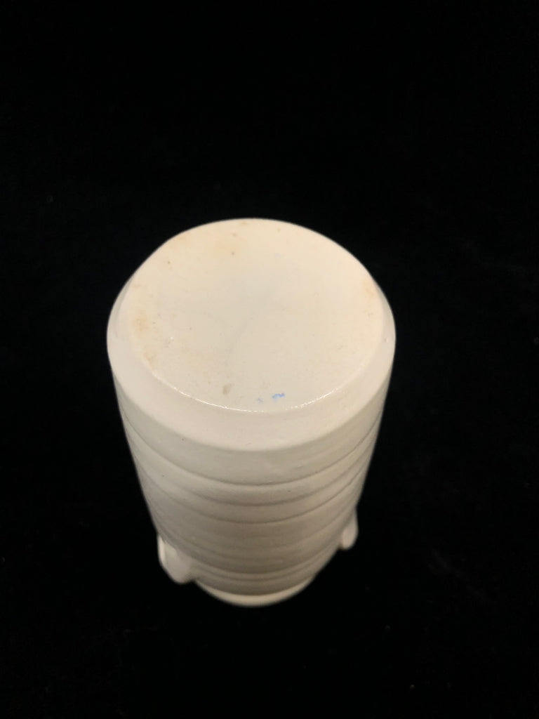 SMALL WHITE POTTERY VASE BLUE FLOWER AND LEAF DESIGN.