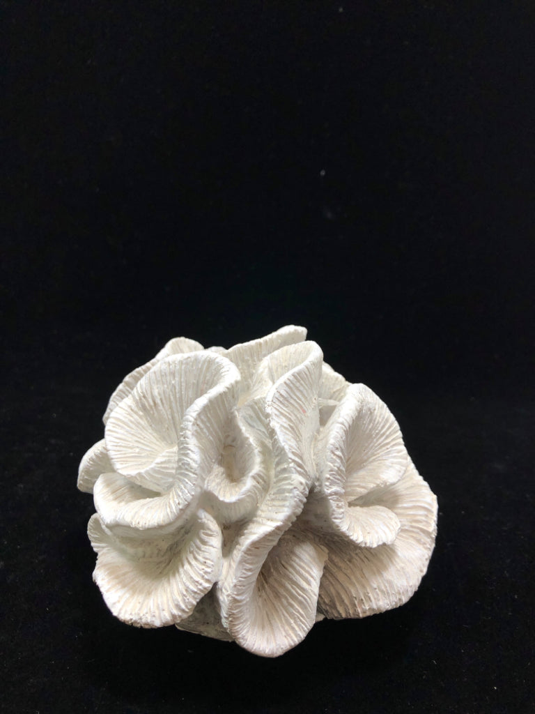 TABLETOP CORAL DECOR.