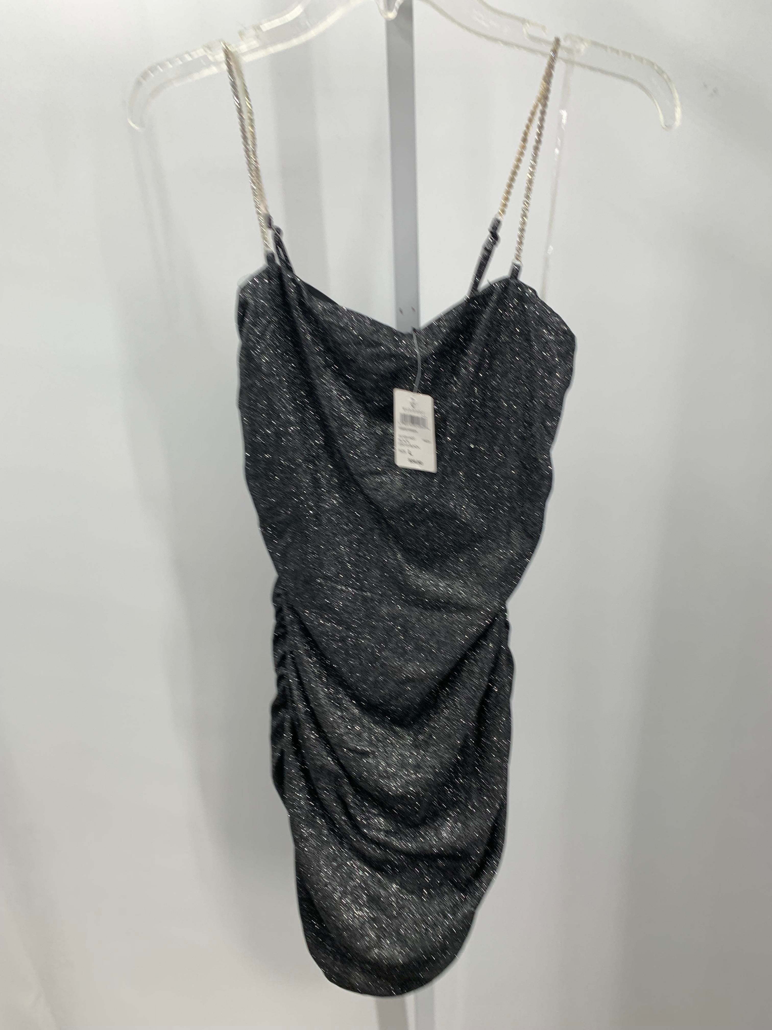 Size Large Juniors Sleeveless Dress