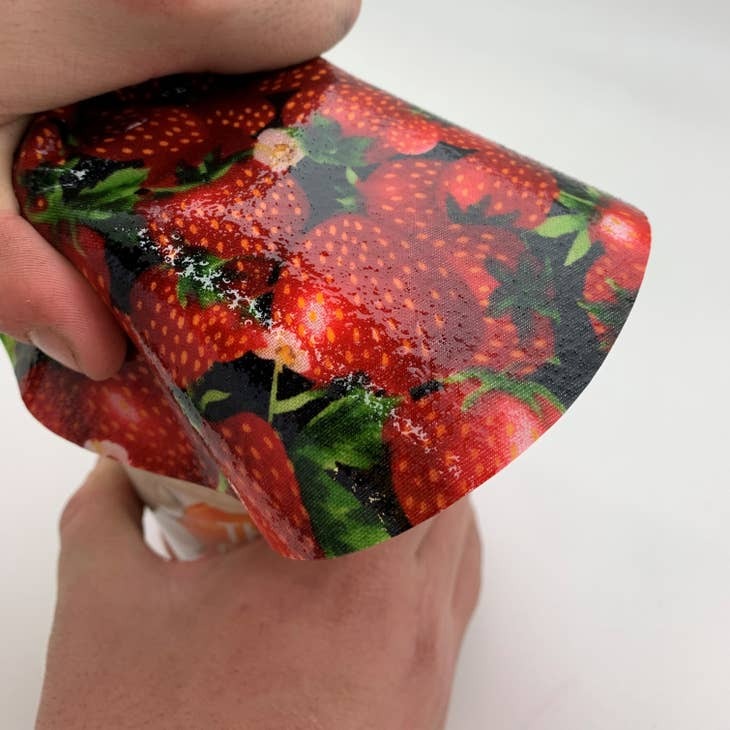 New - Andreas Silicon Jar Opener - Strawberry