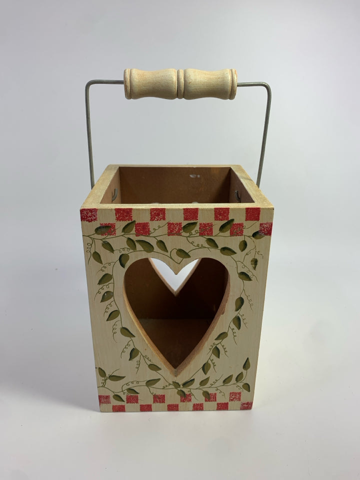 HEART CUT-OUT CANDLE HOLDER W/HANDLE.