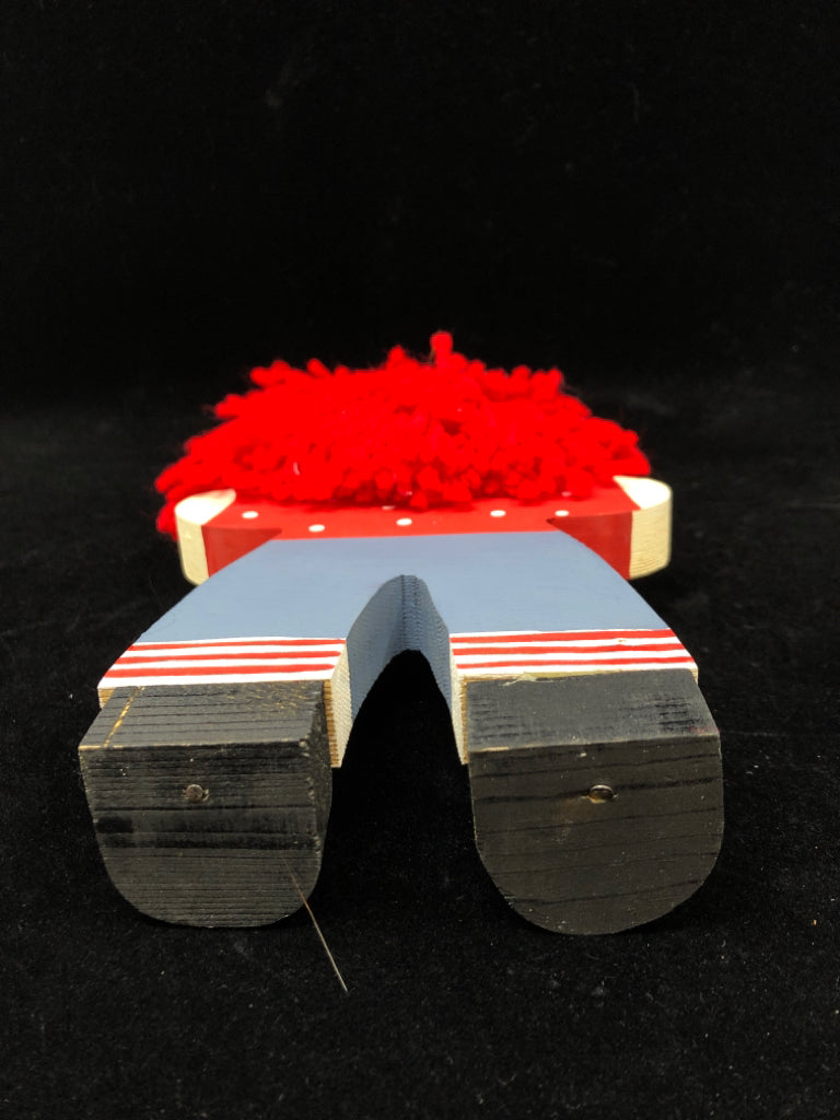 RAGGEDY ANDY WOOD BLOCK SHELF DECOR.