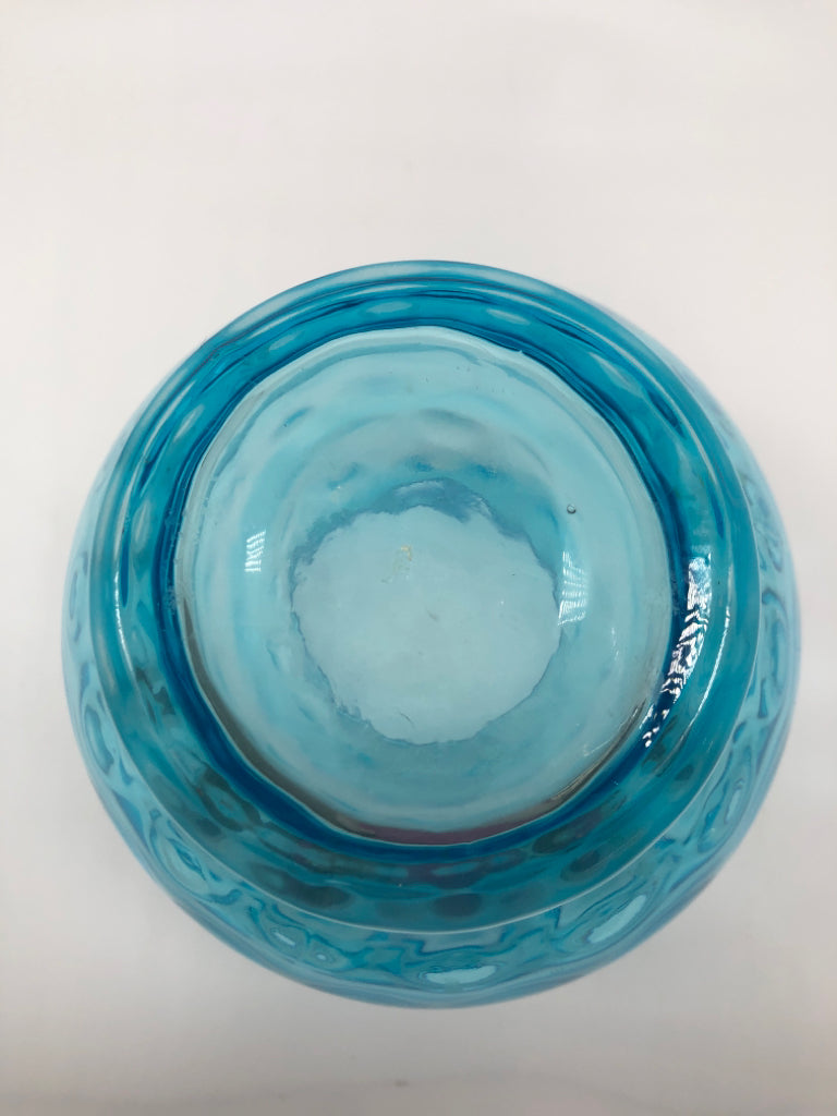 BLUE BUBBLE VASE.