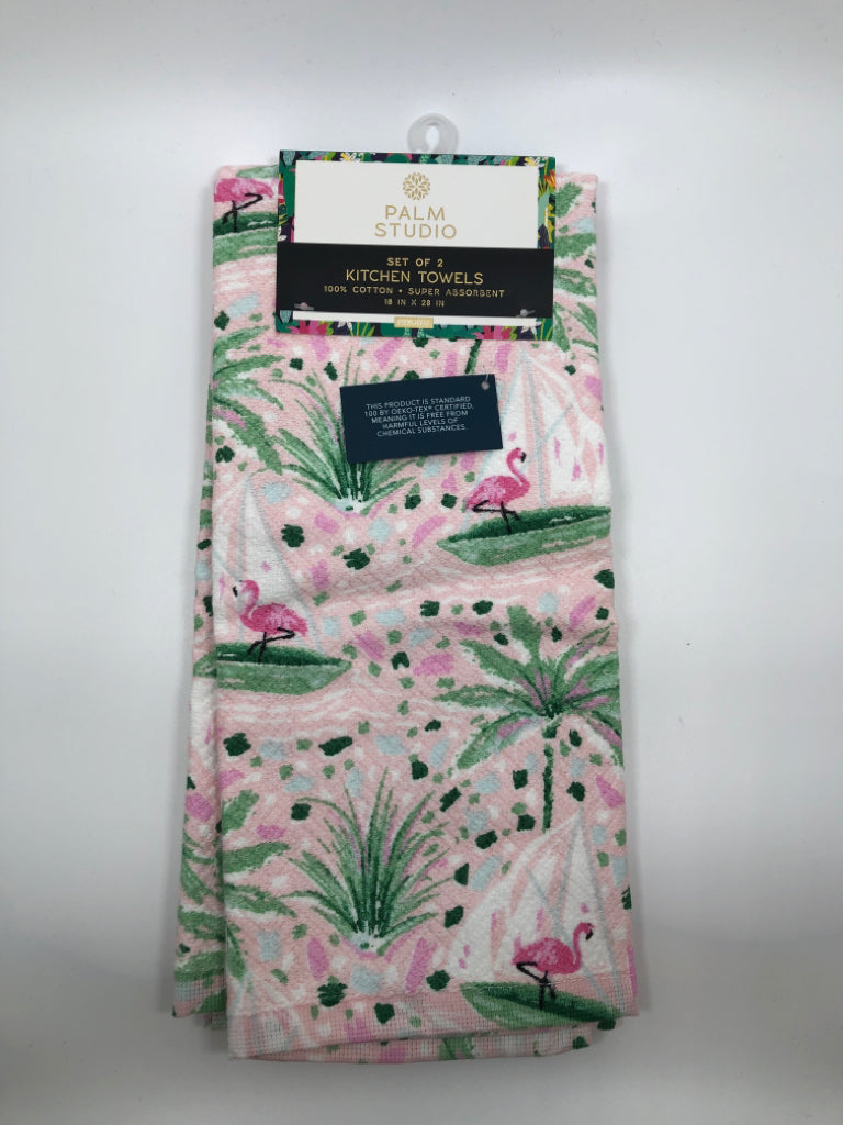 NWT 2 PALM TREE+FLAMINGO KITCHEN TOWELS.