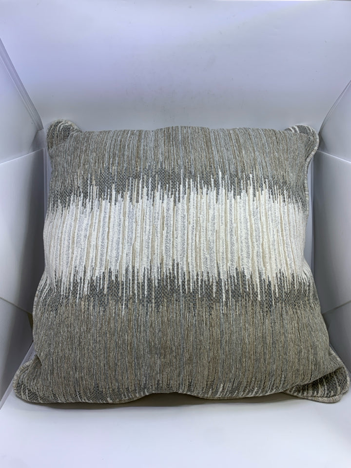 LARGE WHITE & GRAY PILLOW W/LINE DESIGN.